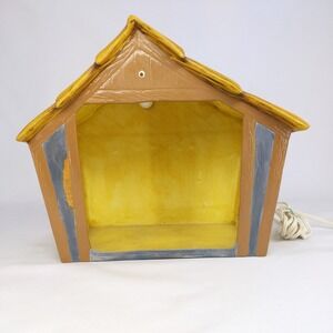 Atlantic Mold Nativity Creche Stable Yellow Vintage Ceramic Lighted Manger